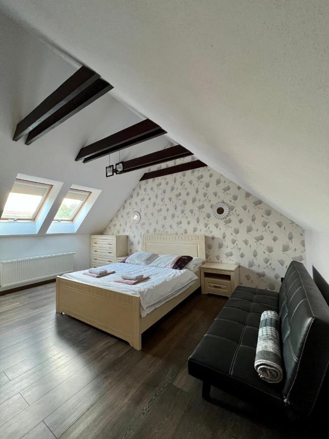 Chalupa Matejko Liptovský Mikuláš Extérieur photo